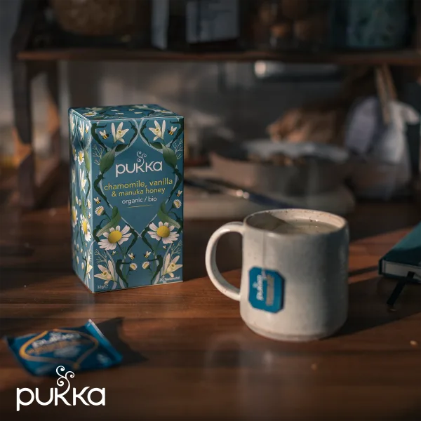 Pukka Tea Organic Chamomile, Vanilla & Manuka Honey 32g (20 tea sachets)
